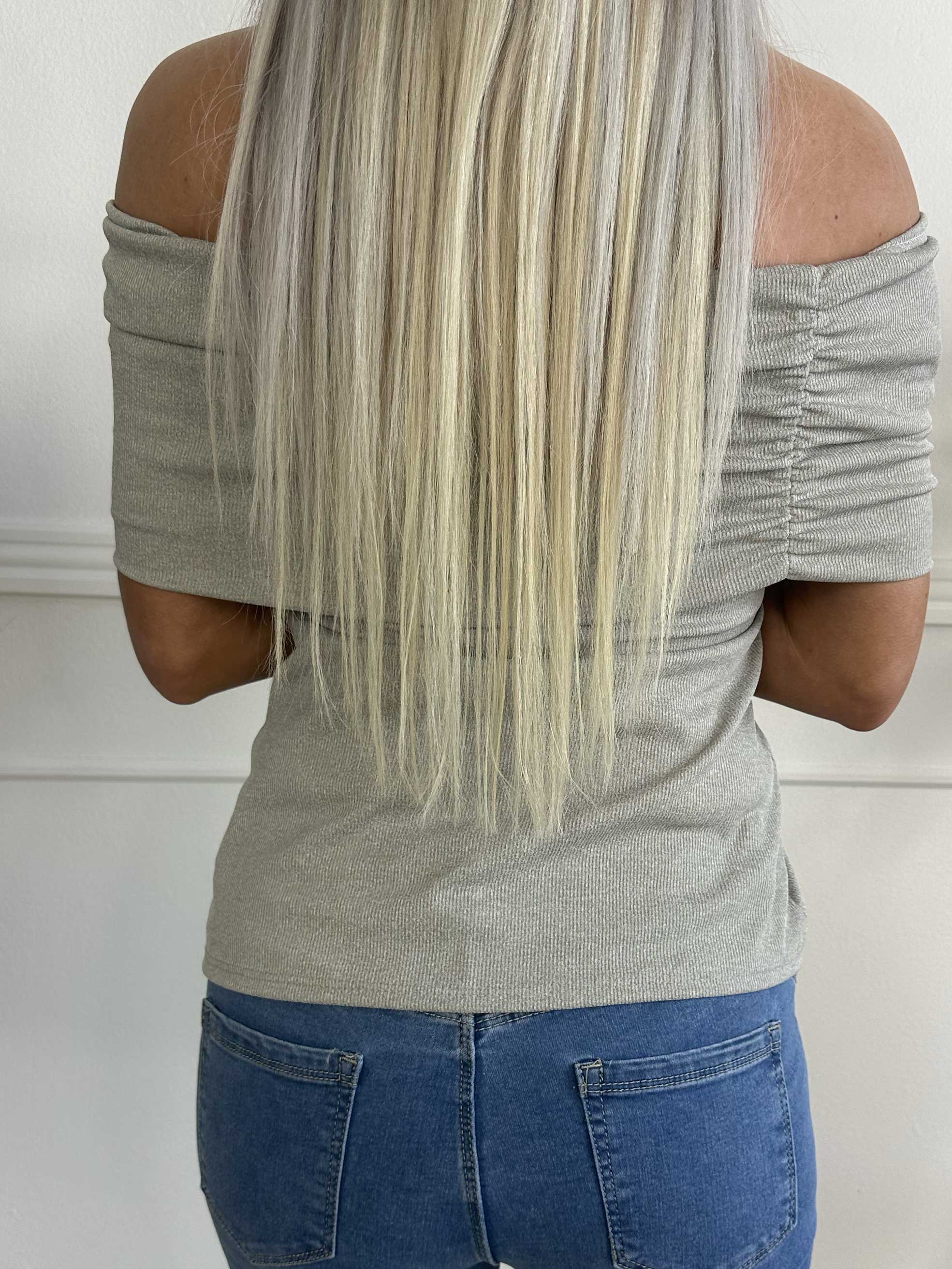 Hadiya - Sød off shoulder bluse